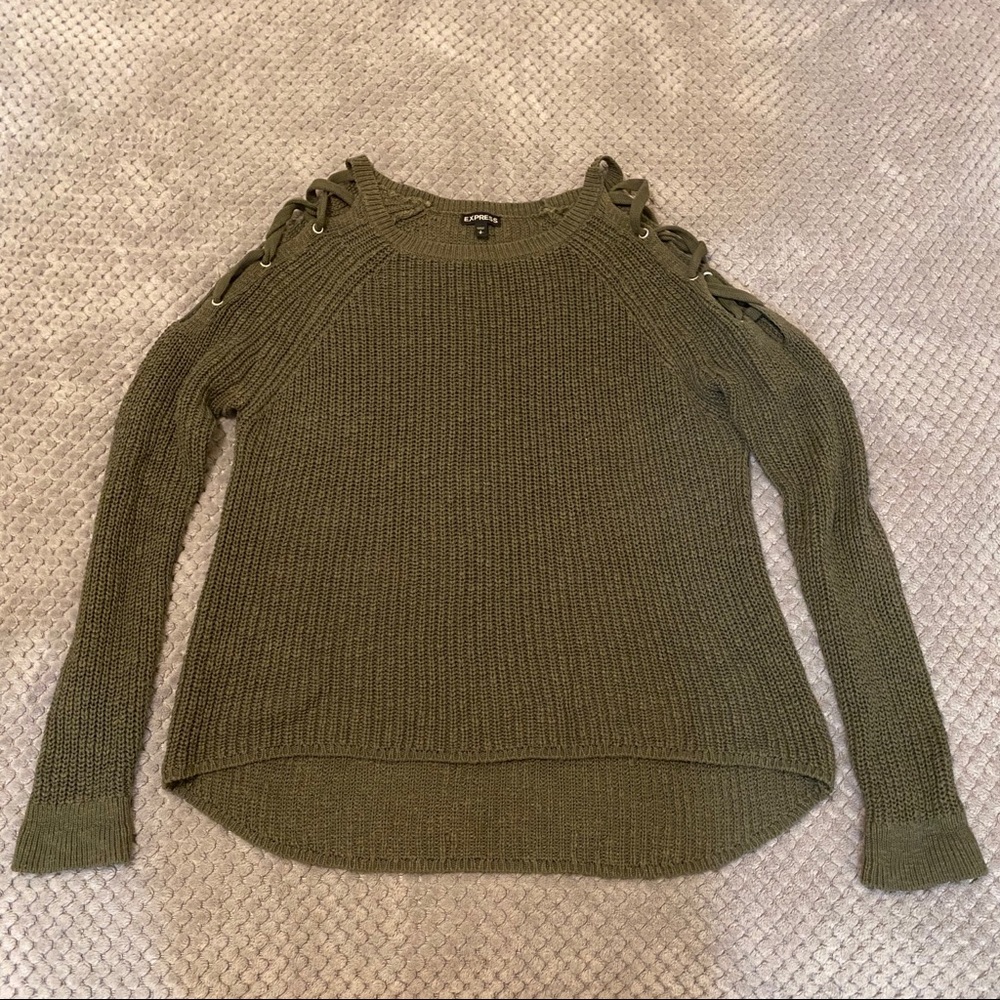 Express Lattice Sleeve Shoulder Sweater - Olive Green